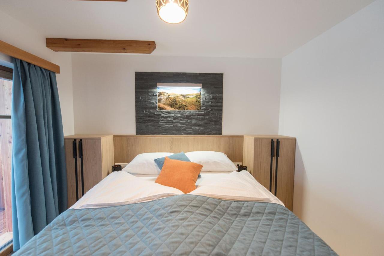 Guesthouse Lajnar Zgornja Sorica Ngoại thất bức ảnh