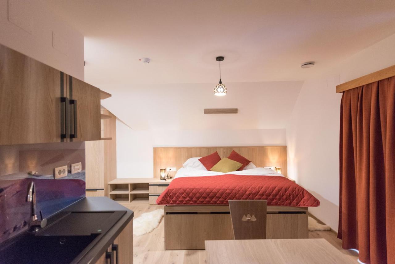 Guesthouse Lajnar Zgornja Sorica Ngoại thất bức ảnh